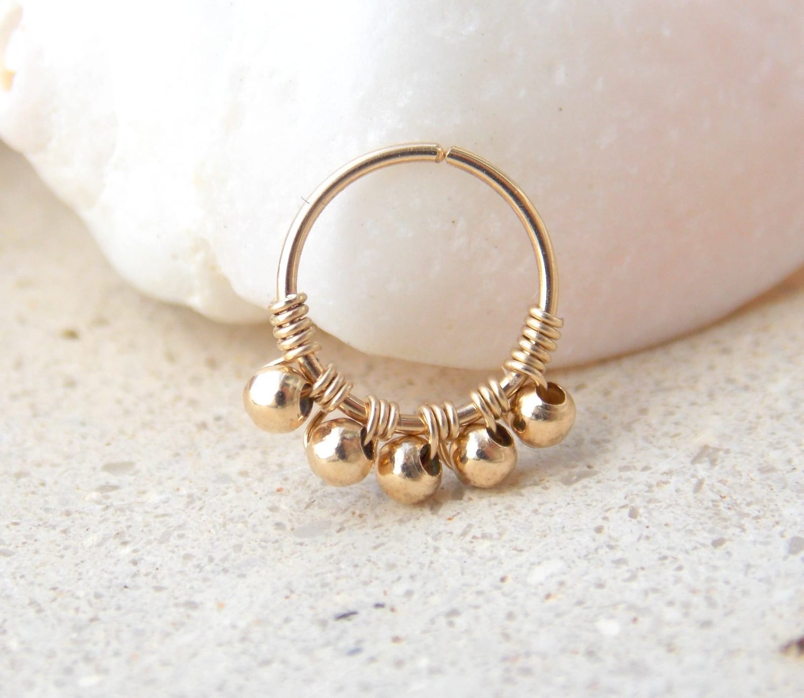 14K Gold Filled Beaded Nose Ri - đánh giá và giá Body Jewelry Hangers