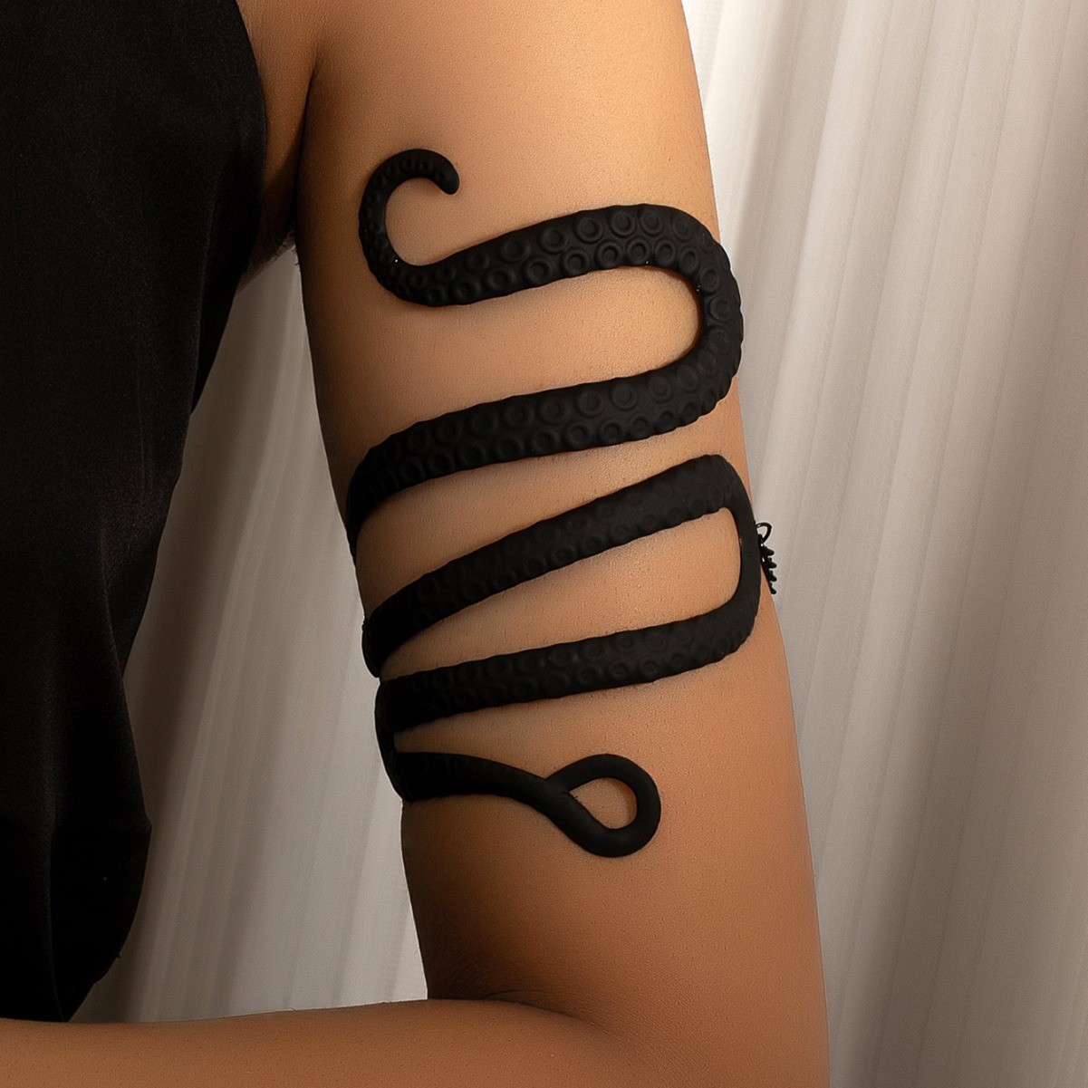 Edgy Alloy Snake Arm Cuff - Pu - đánh giá và giá Body Jewelry High End